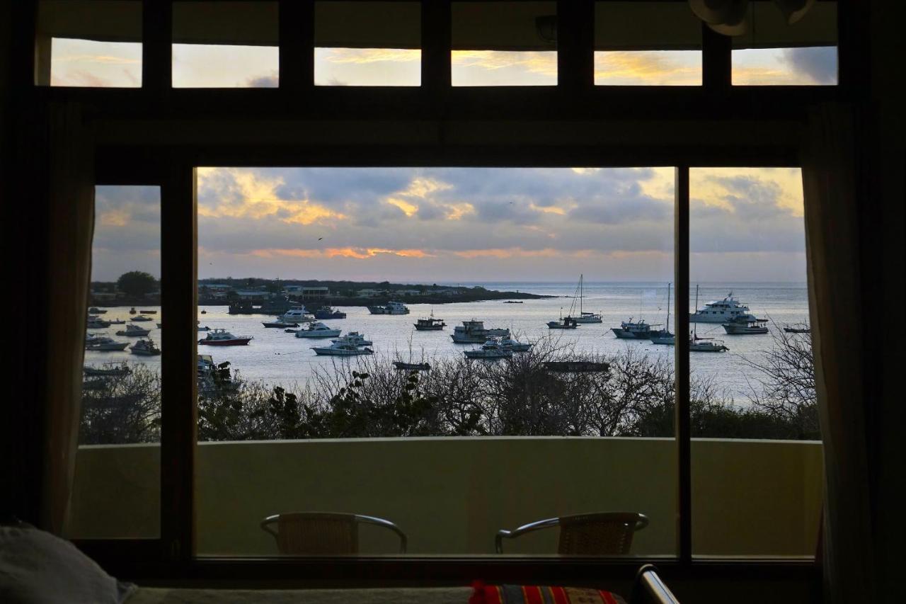 The Galeodan Suites Puerto Baquerizo Moreno Εξωτερικό φωτογραφία