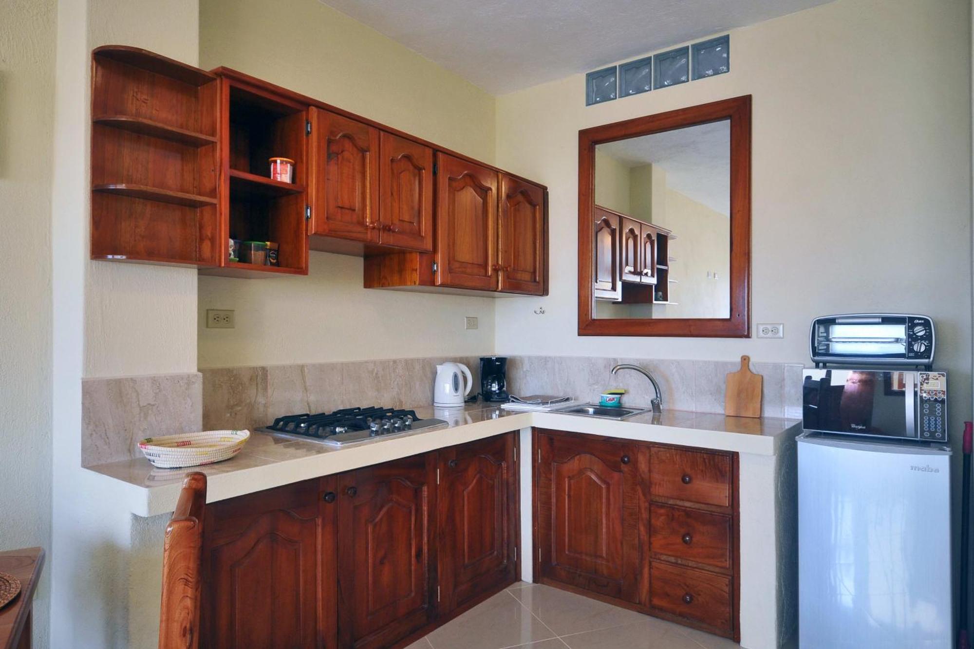 The Galeodan Suites Puerto Baquerizo Moreno Δωμάτιο φωτογραφία