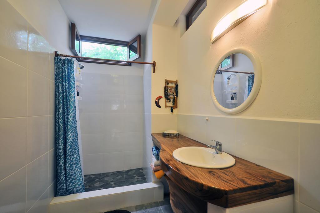The Galeodan Suites Puerto Baquerizo Moreno Εξωτερικό φωτογραφία