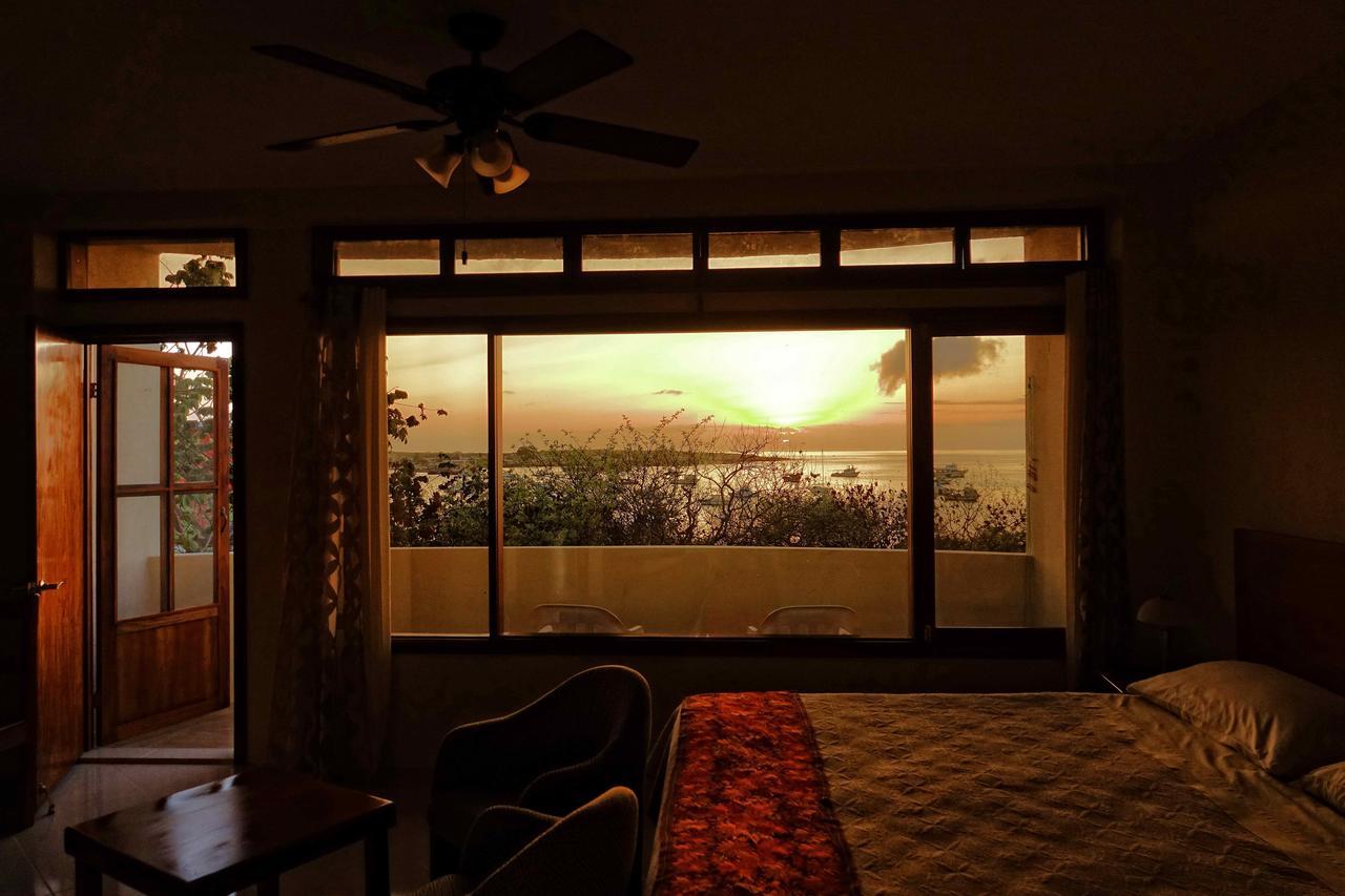The Galeodan Suites Puerto Baquerizo Moreno Εξωτερικό φωτογραφία